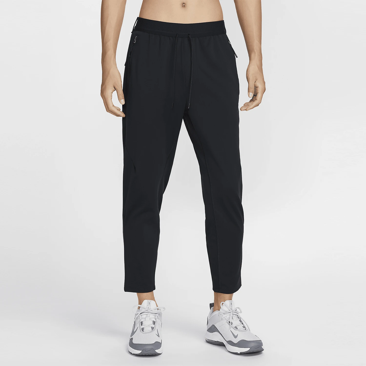 

Официальный Nike A.P.S. Мужские уличные брюки Dri-FIT ADV FN3021-010