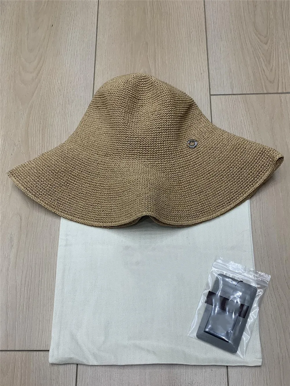 L*P  Large Brim Woven Bucket Hat Spring and Summer Vacation Leisure Sun Protection Sunshade Cap