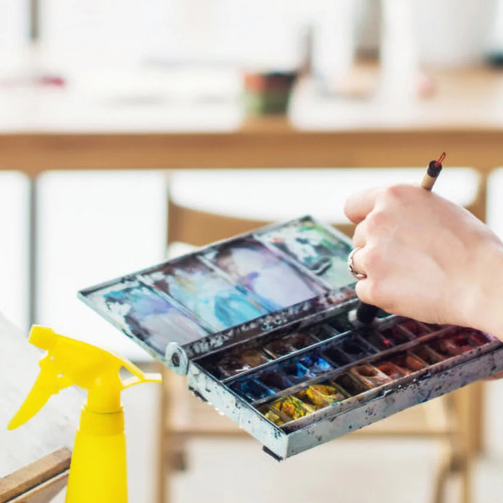 

75Pcs Empty Watercolor Half Pans Plastic Paint Storage for Artists Students Reusable DIY Watercolor Mixing Tray Set