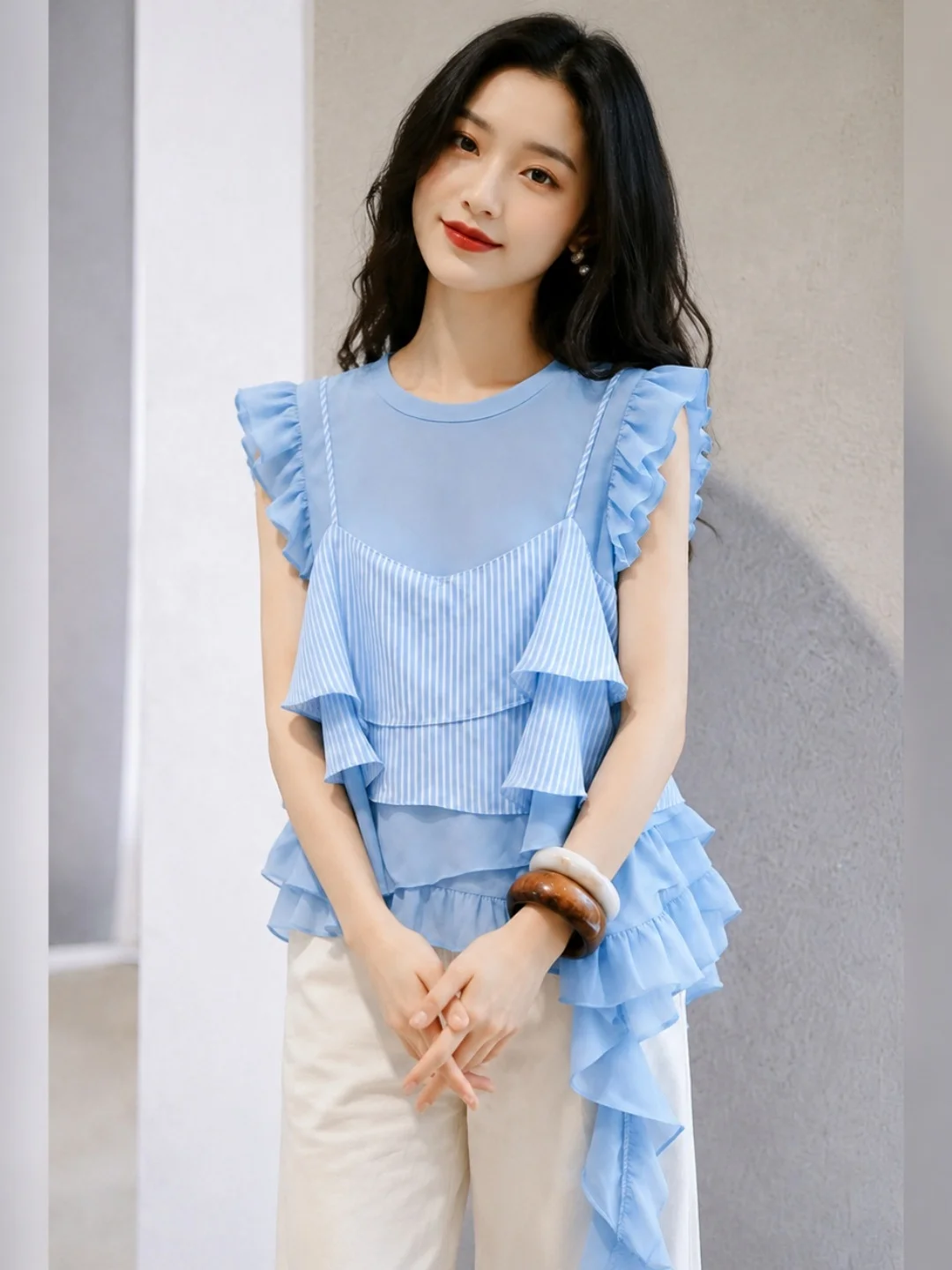 Elegant Gentle False Two-Piece Blouse with Lace Trim Commute Versatile Women's Summer Design Sensation Silk Top Ladies' Premi...