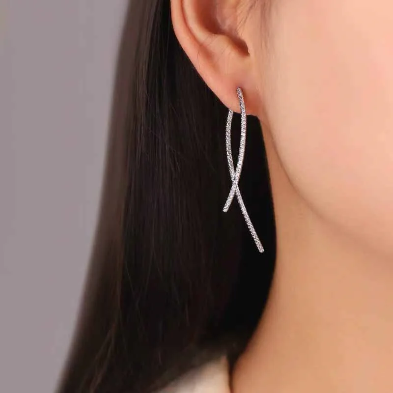 925 sterling silver European and American minimalist long line female earrings, female geometric curved fish tail earrings gift
