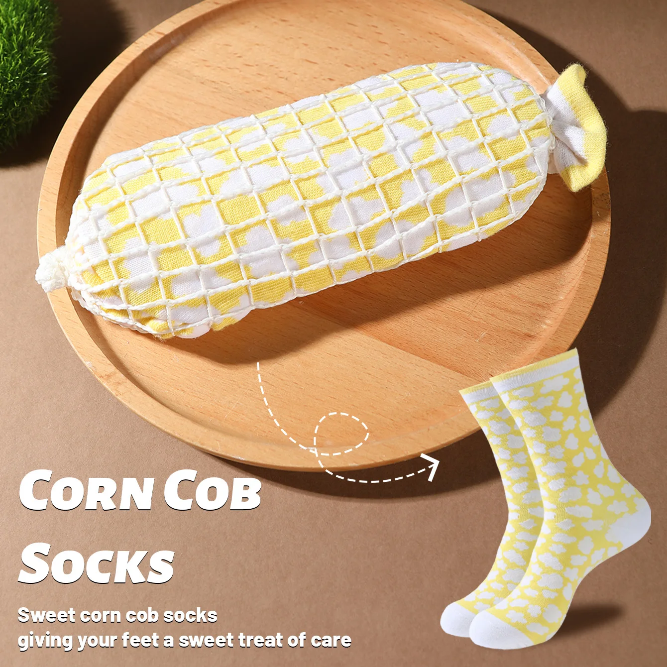 1 Pair of Unisex Mid-Calf Socks, Novelty and Fun Corn Cob Gift Box Socks, Creative Socks, Fashionable and Trendy Style, Comfortable and Breathable, Suitable for Parties, Casual Wear, Valentine's Day, Halloween, Birthdays, Christmas, New Year, Thanksgiving, Autumn and Winter, All-Season Styles, Creative Gift Box