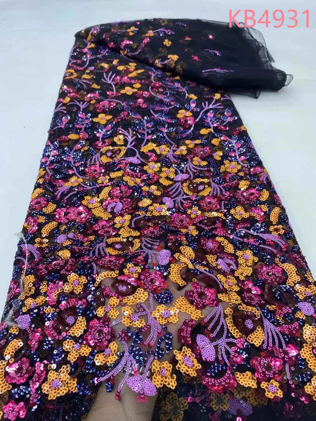 

Latest African Sequins Lace Fabric Embroidery 2025 French Sequins Mesh Lace Fabric Nigerian Tulle Lace For Party Dress KB4931