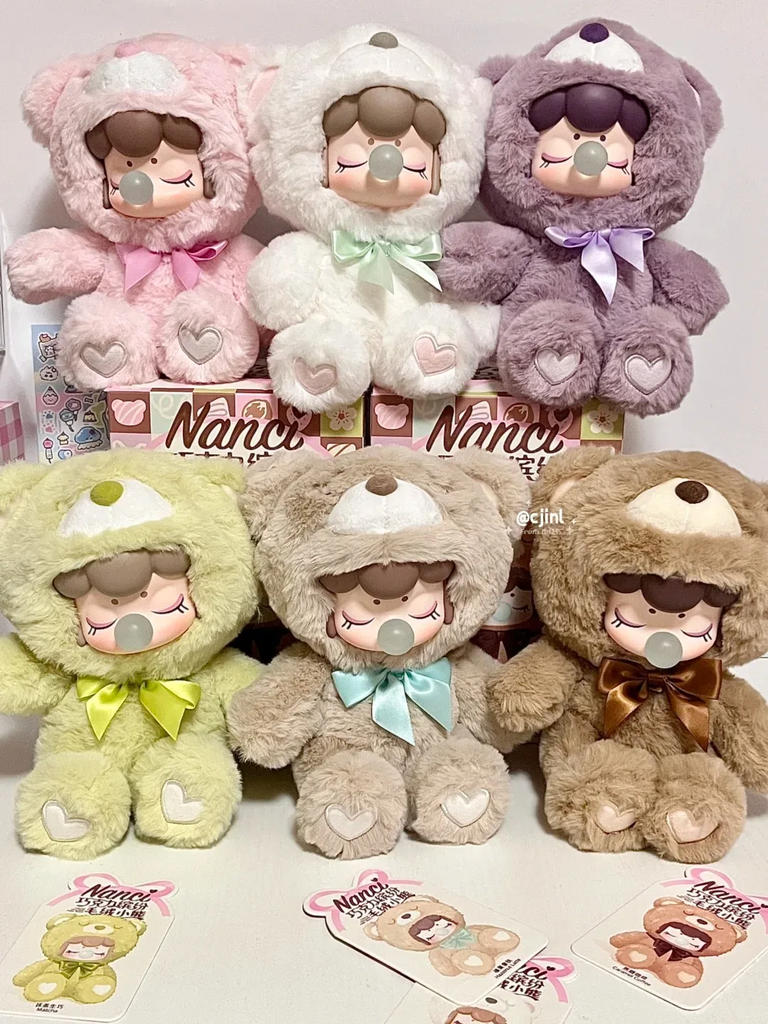 

2025 New Mysterious Box Chocolate Color Series Blind Box Cute Little Bear Christmas Statues Children's Toys Birthday Gifts