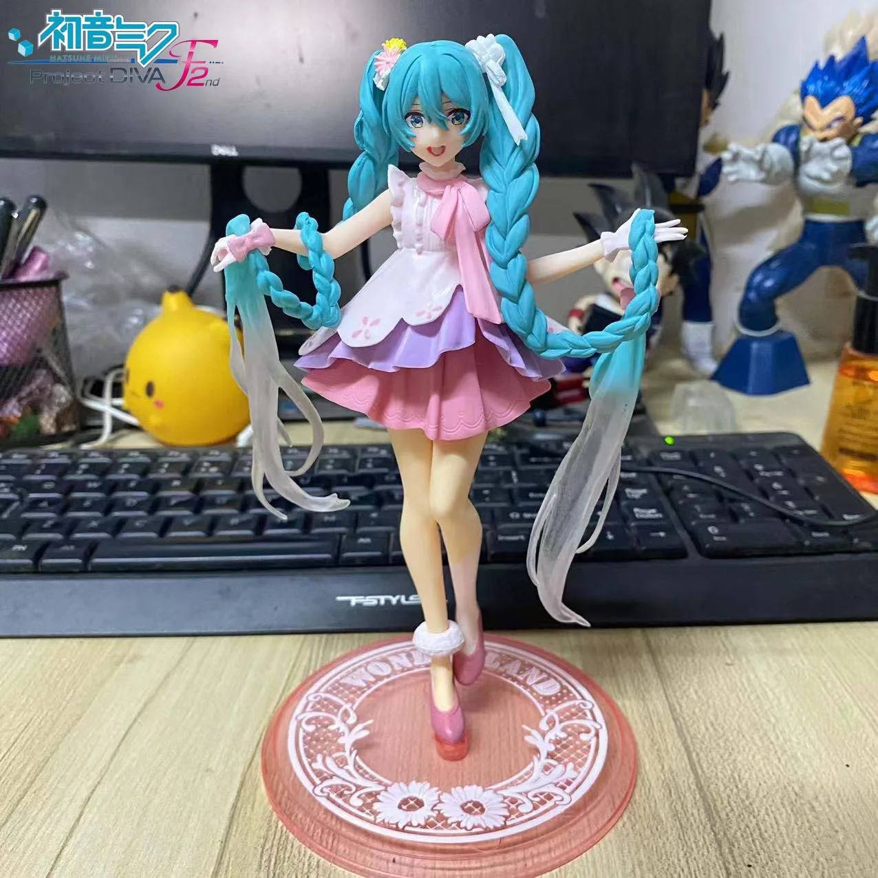 20cm Hatsune Miku Anime Figur langes Haar Prinzessin Miku Märchen Wunderland Schönheit Mädchen Action figur Sammler Modell Spielzeug