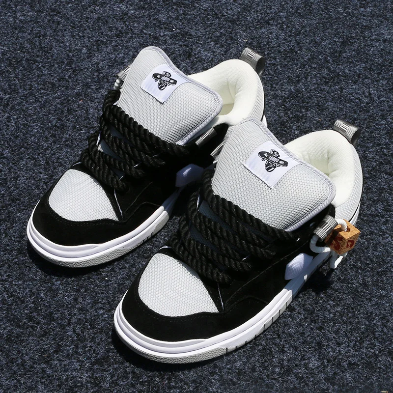 

Winter Classic Black Thick-Tongued Loafers, Large Size Men's Breathable Casual Shoes, Non-Slip, Wear-Resistant, Versatile Canvas Sneakers