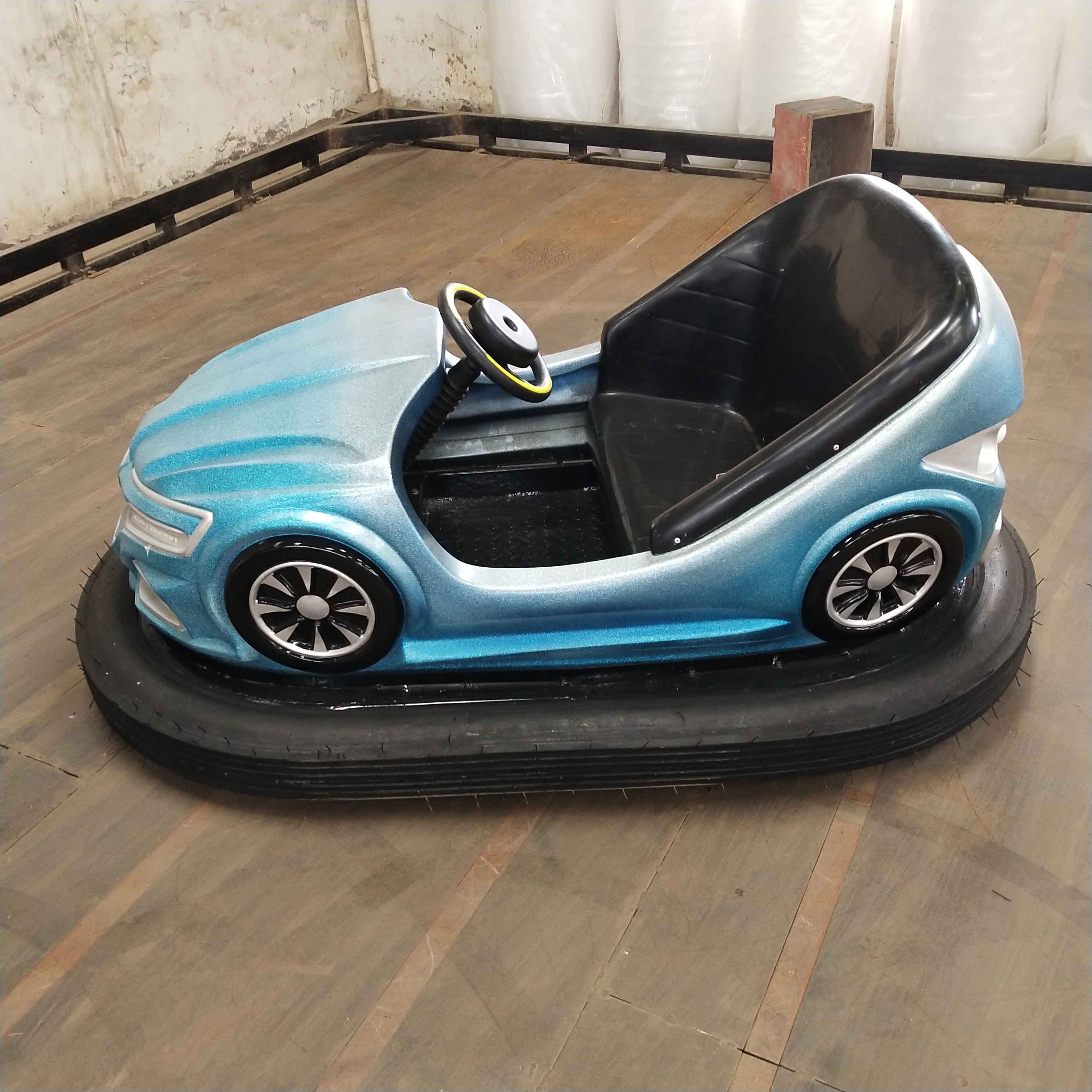 Buy Fairground Attraction Manege Luna Park Dodgem Electric Bumper Car For Sale