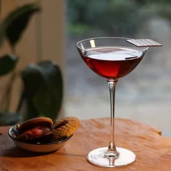 Japanese V-shaped Martini Murakami series cocktail glasses