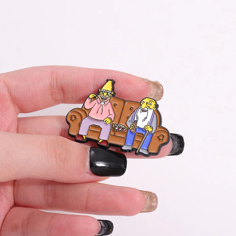 2pcs Cartoon Character Hand Raised Donut Brooch Simpson Personalized Metal Badge Clothes Pin Backpack Jewelry Gift For Friends