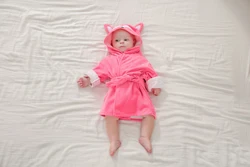 New children's bathrobe cartoon shaped hooded brushed baby cape baby bath towel cute bathrobe comfortable