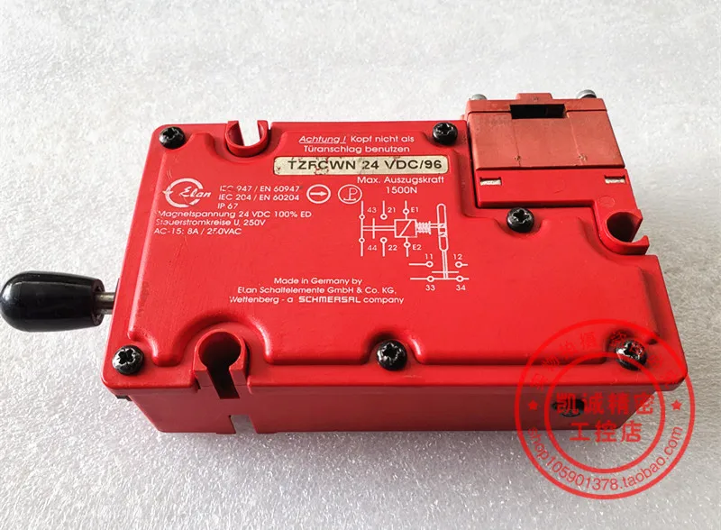 

Original Schmersel Safety Gate Switch TZFCWN 24 VDC/96 In Stock TZFCWN 24 VDC