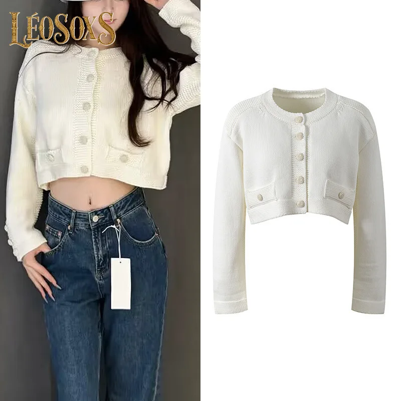 

LEOSOXS Women's White Cropped Cardigan Long Sleeve Button Front Soft Knitted Sweater with Pockets for Casual Daily Office Street