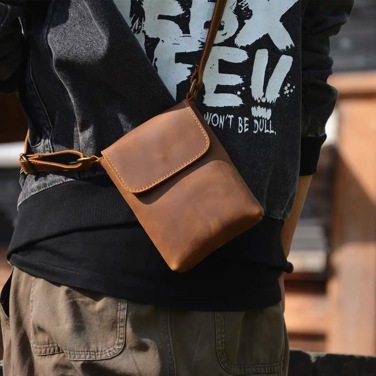 

Top-Grain Leather Men's Crossbody Bag, Crazy Horse Vintage Shoulder Phone Bag, Minimalist Genuine Leather Sling Pack