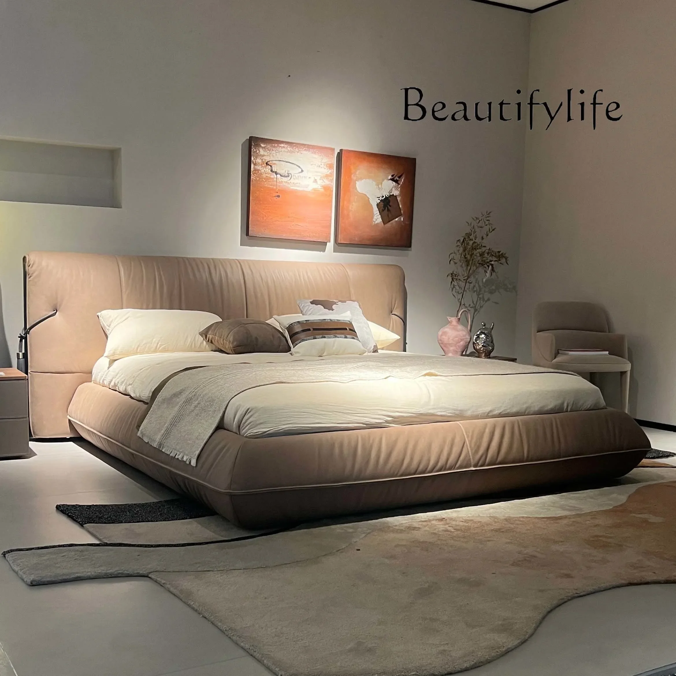 N42 Italian minimalist bedroom leather bed large flat villa wide screen bed high-end atmosphere first layer cowhide bed