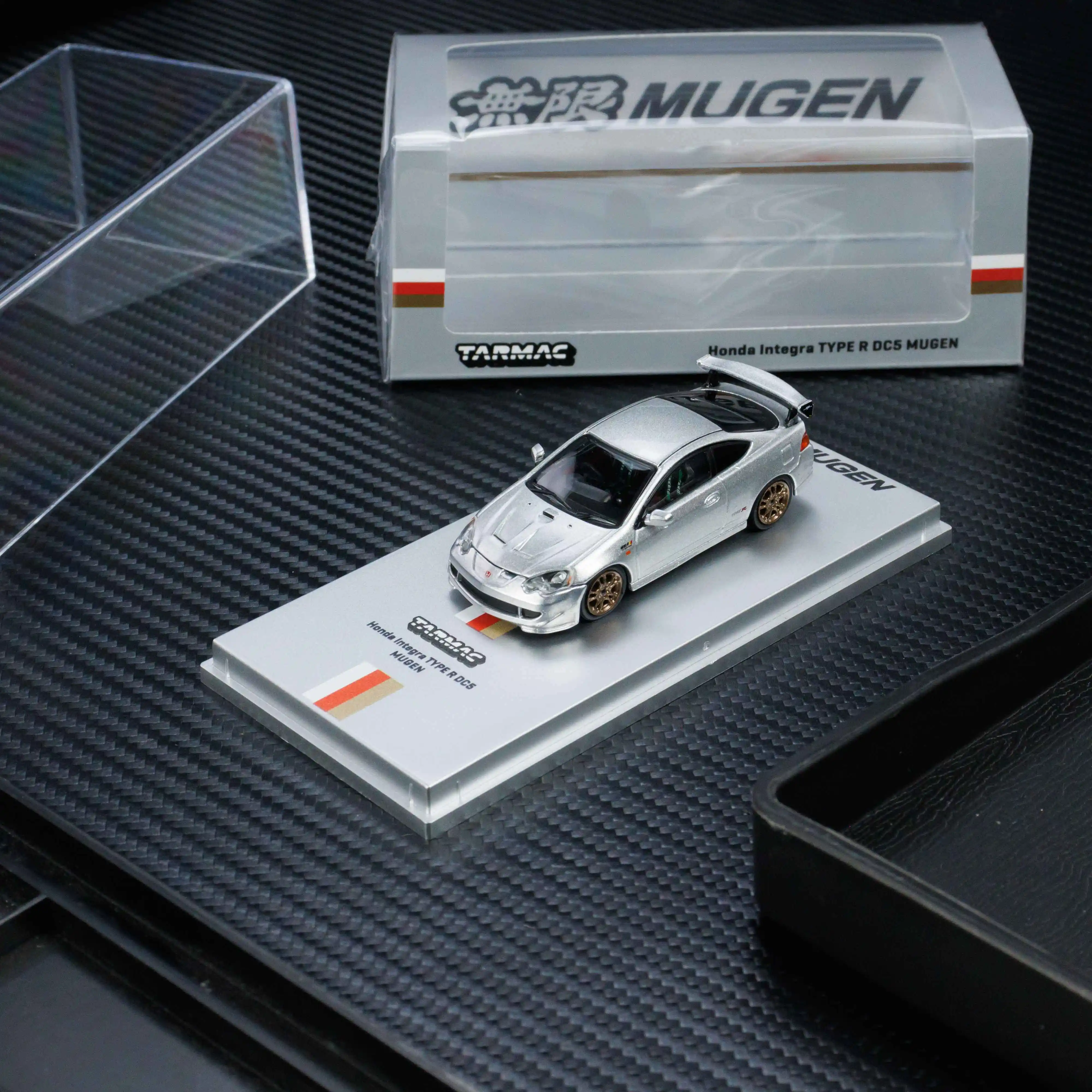 Diecast Tarmac Works 1:64 Scale Honda Integra Type R DC5 Alloy Car Model