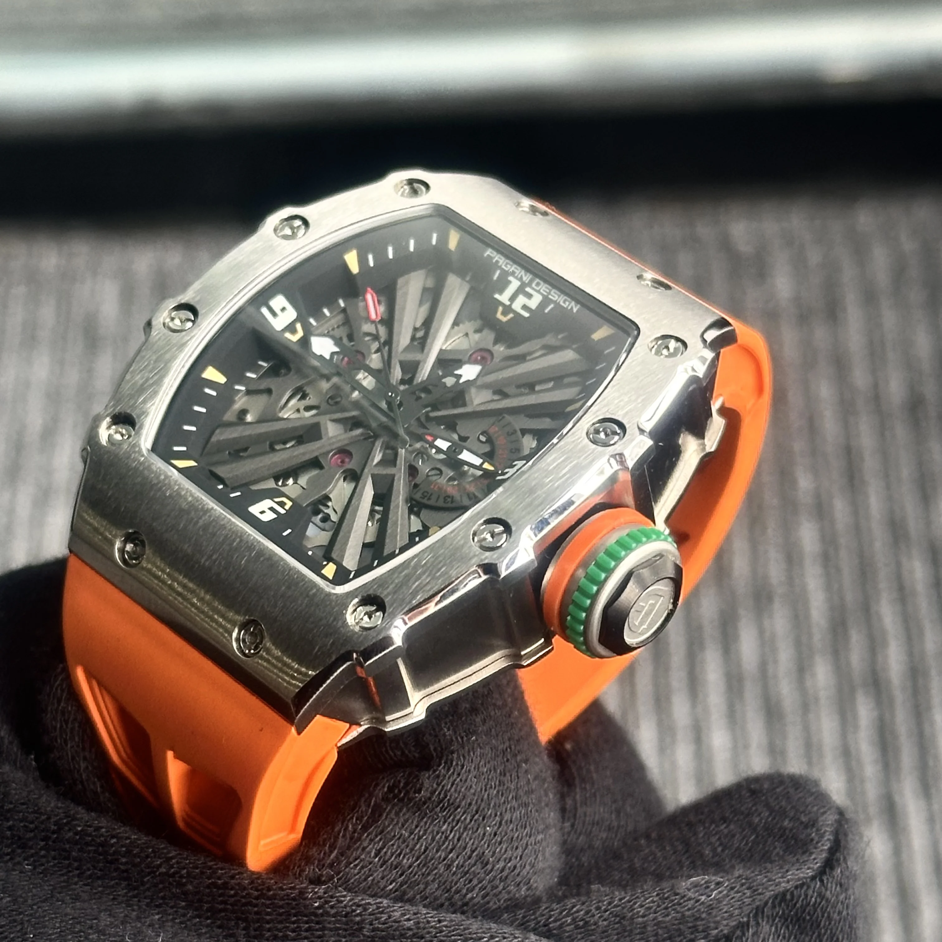 PAGANI DESIGN 2026 New Men's Fashion Quartz Watch Japanese VH65 Movement 42MM Case Sapphire Crystal 50M Water Resistance PD-1738