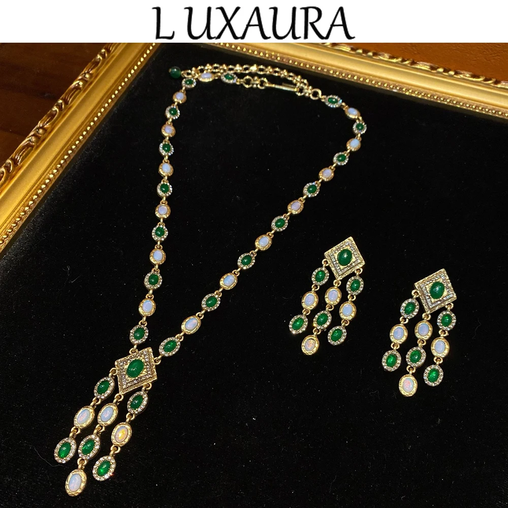 Vintage fashion classic copper plated 18K green natural rhine stone paired with bohemian women's jewelry necklace