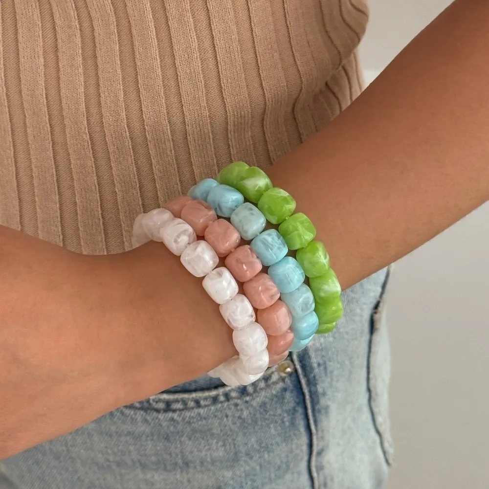 4Pcs Vintage Multicolor Beads Bracelet Set Stackable Marbling Round Bangles Transparent Cuff Bracelet Set Jewelry