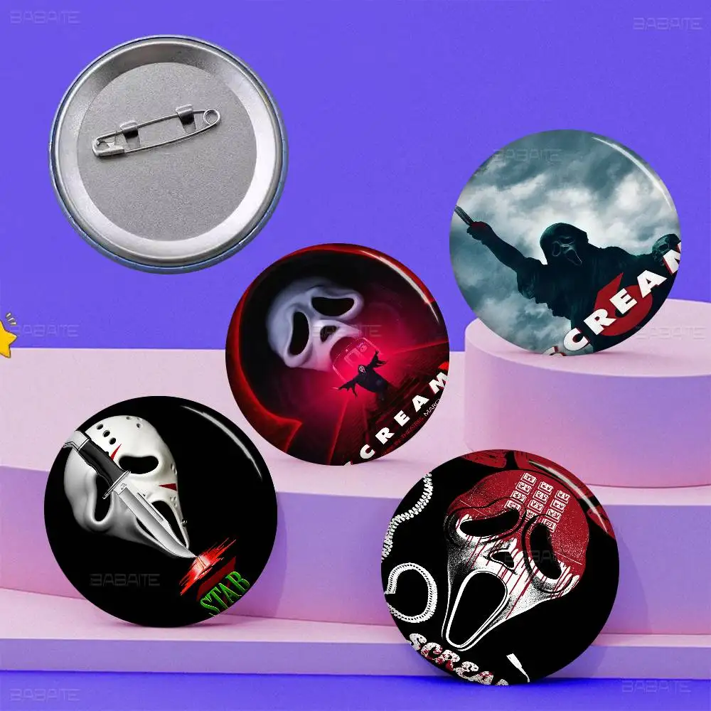 3D Funny Horror Movie Rug Pink Ghostface Tinplate Soft Button Pin Brooch Metal Badge Custom Jewelry Accessories Hat Bag Lapel