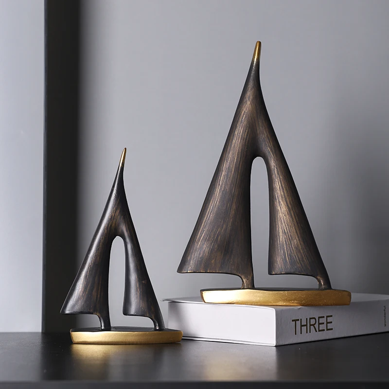 Smooth sailing, sailing ornament, modern European creative home, living room wine cabinet decoration, office bookcase decoration
