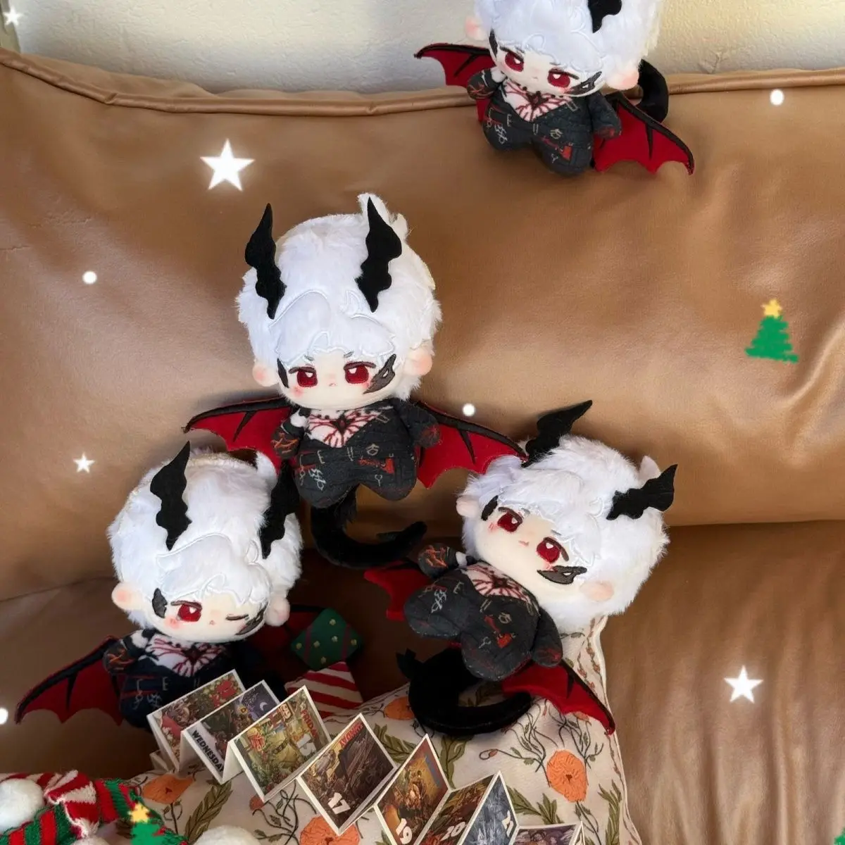 ในสต็อก 10 ซม.Love และ Deepspace รูป Caleb Sylus Rafayel Xavier Zayne ผ้าฝ้ายตุ๊กตาจี้เกมอุปกรณ์ต่อพ่วงรวบรวมของเล่นของขวัญ