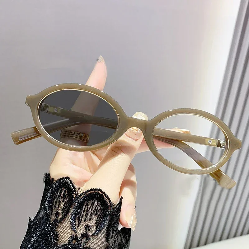 Ladies Vintage Photochromic Myopia Glasses Classic Outdoor Anti-UV Sunglasses Men Women Round Frame Finished Myopia Eyewear