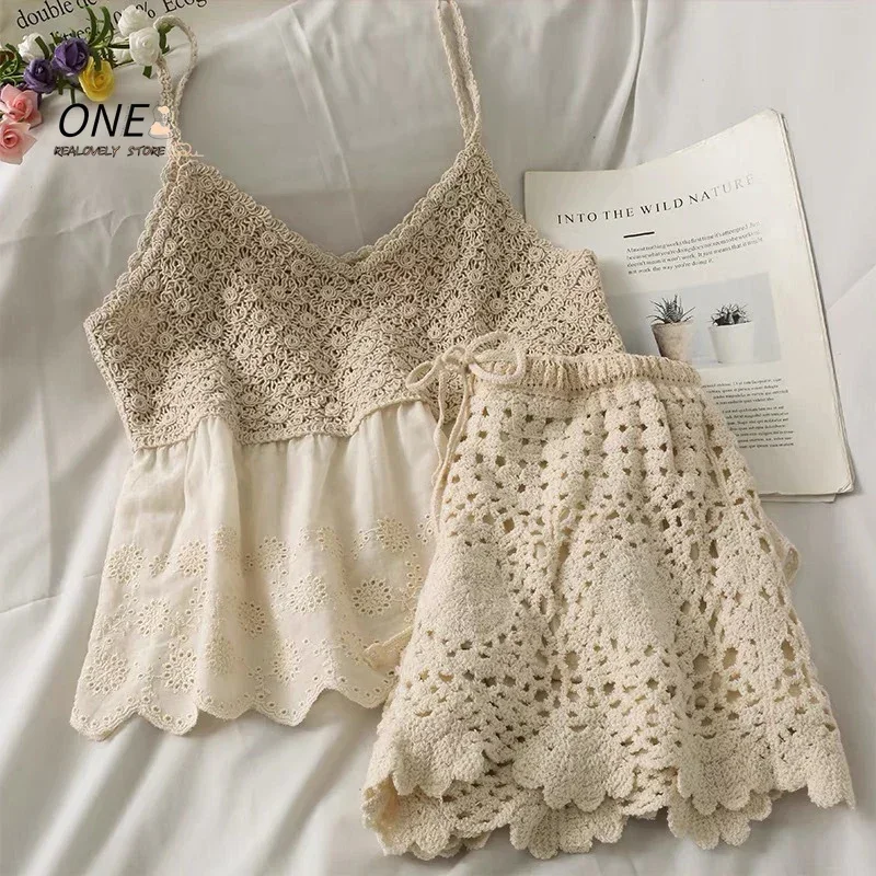 New Summer Bohemian Hand Hook Knitted Cut-out Suit Women's Camisole Bra Top+wide Leg Shorts Two-piece Set