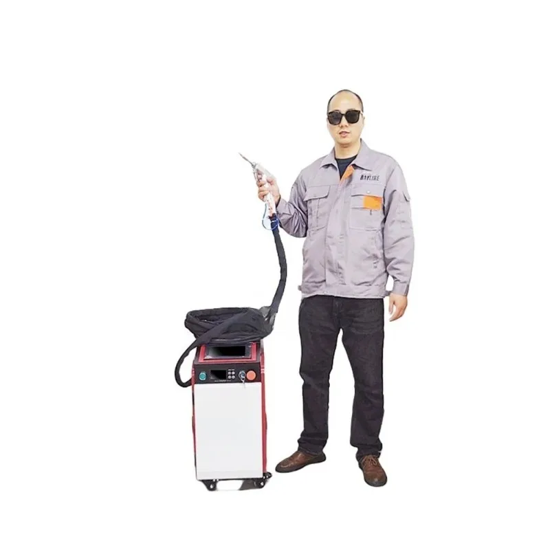 

Handheld 3-in-1 1500W Laser Welder Machine Fiber Laser Source Water Cooling System Raycus Max BTW Metal Welding Cleaning Cutting