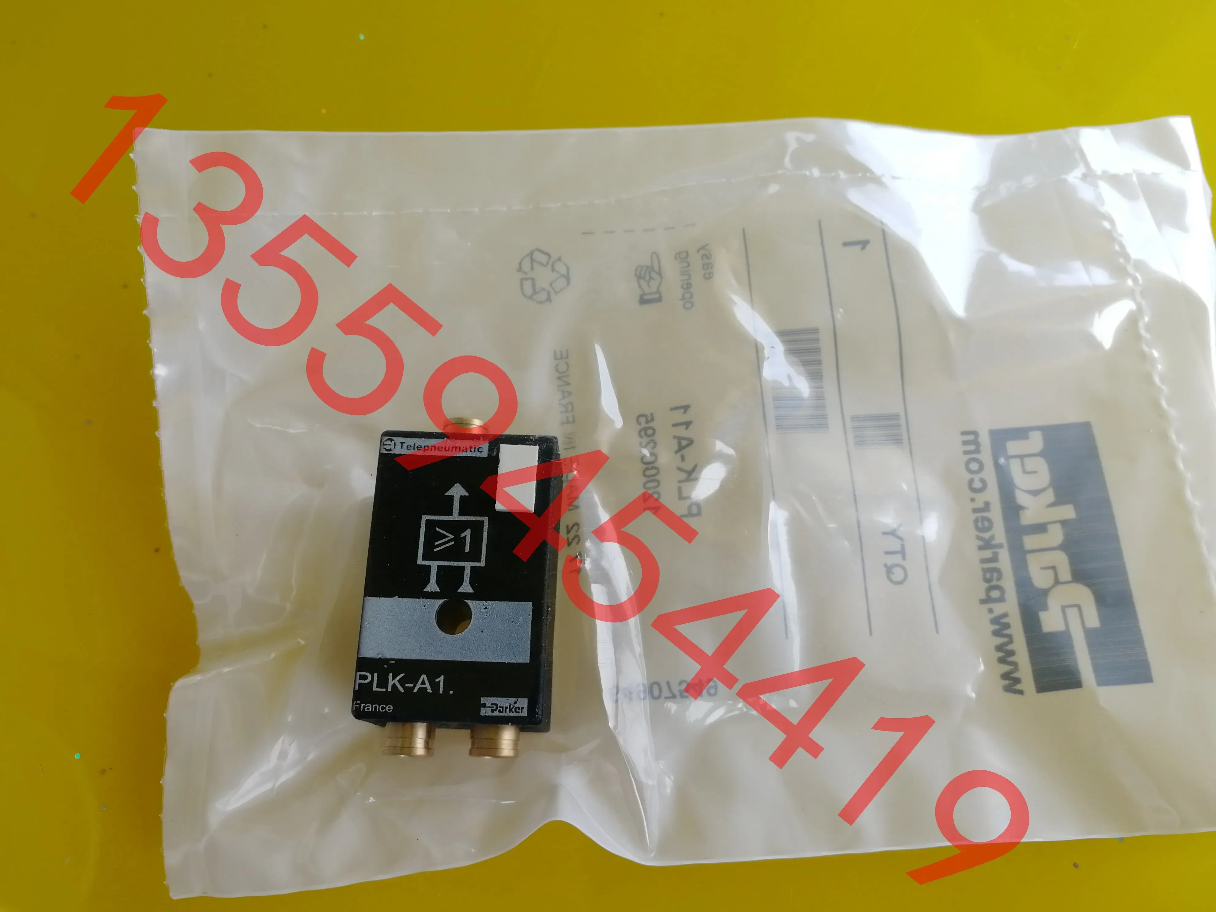 2026.4 Parker Pneumatic Component Module PLK-A11 12000295 Original Genuine Free Shipping Order