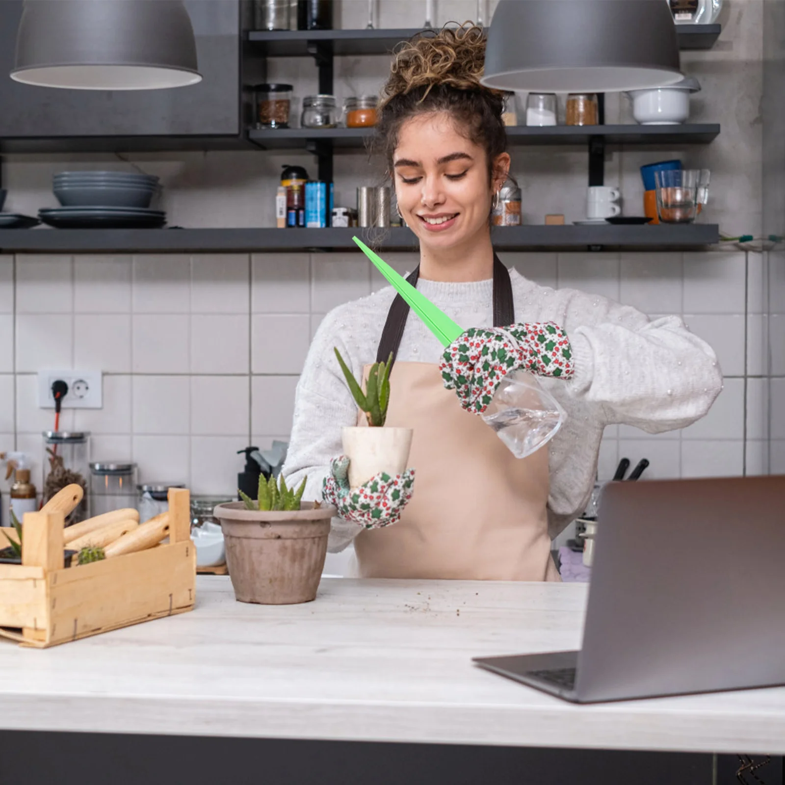 

16Pcs Auto Device for Plants Self Drip Irrigation System Automatic Plant Water Feeder Garden Moisture Control