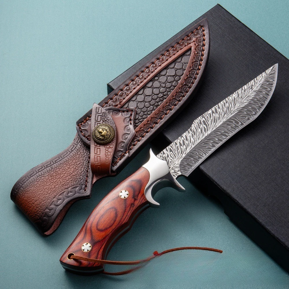 Damascus hunting knives， Fixed blade wooden handle hunting knife， damascus steel Camping knives Comes with a holster view 5
