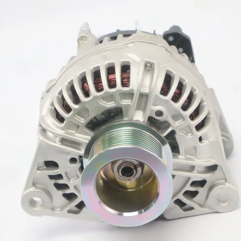 Dongfeng High Quality Dynamo Machine 3701010-E9C01 Wholesale Truck Alternators for Renault DGi13 Truck Generator