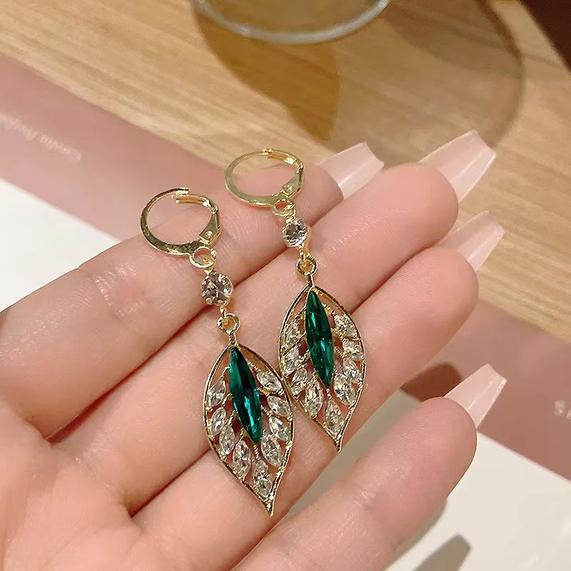 2023 New Women\'s Accessories Purple Crystal Zircon Earrings Women\'s Wedding Party Anniversary Gift Jewelry Earrings
