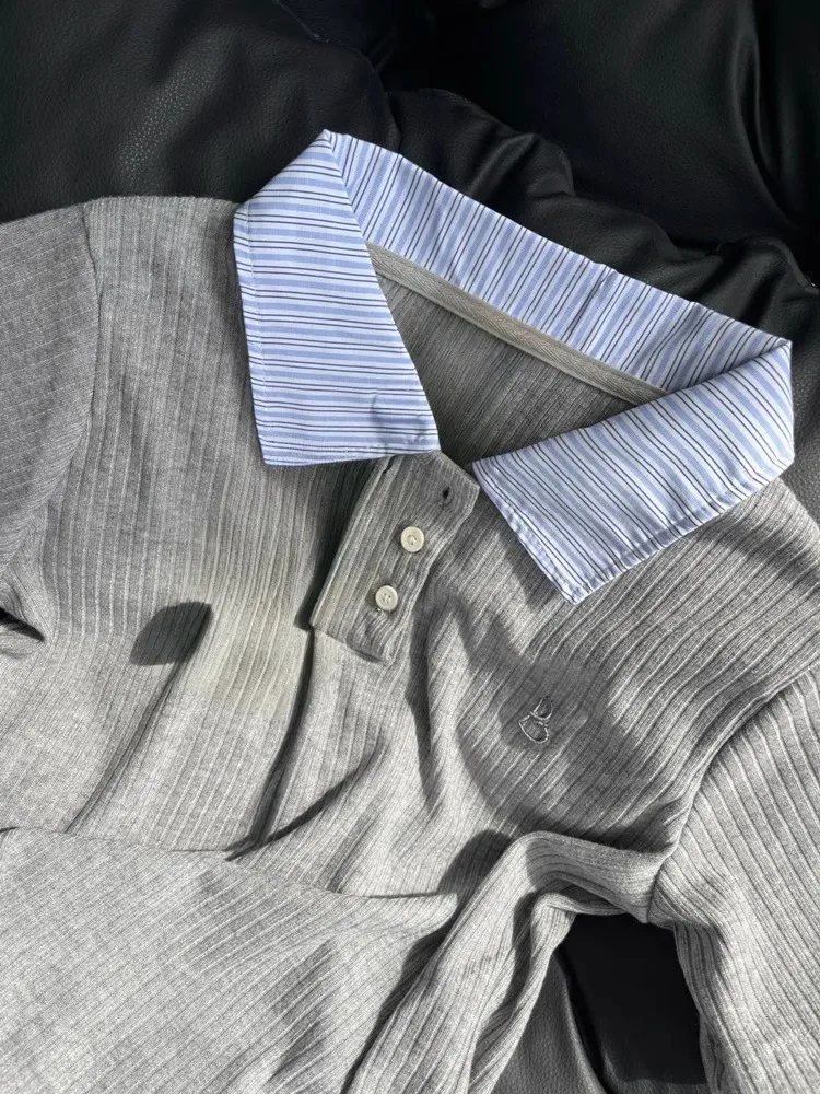 독특한 폴로 넥 반팔 티셔츠 여성용 슬림핏 순면 여름 착용 대학 스타일 독특한 디자인 땀 흡수성