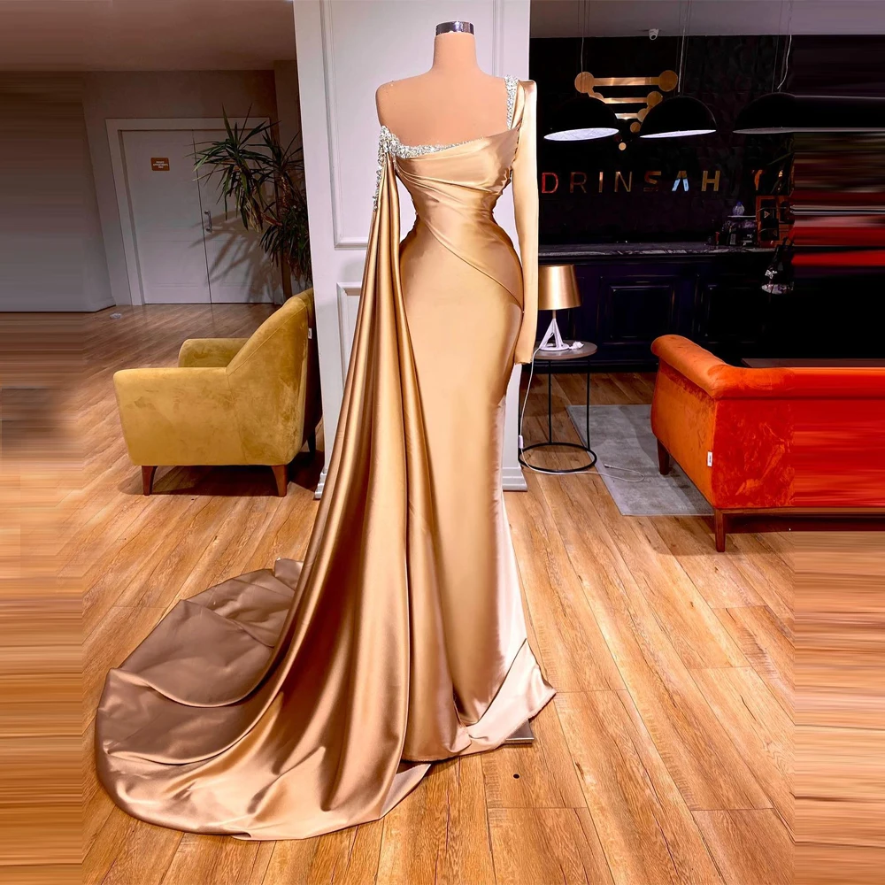 Enkele schouder lange mouwen dames avondjurken moderne glanzende satijnen galajurken op maat gemaakte cocktailparty vestidos de noche