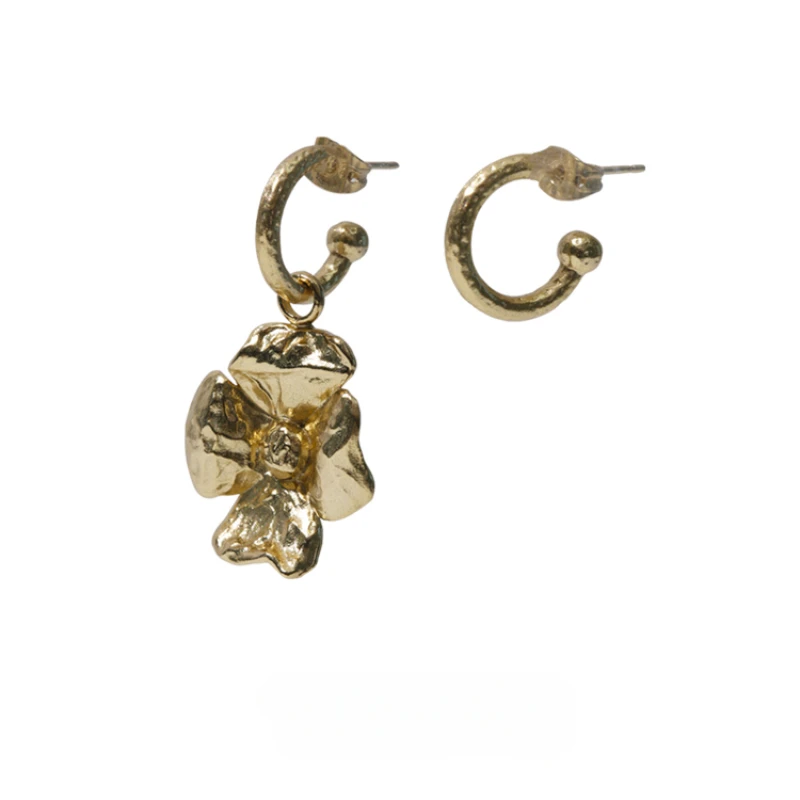 

Asymmetrical flower high-end earrings versatile fashion niche irregular stud earrings
