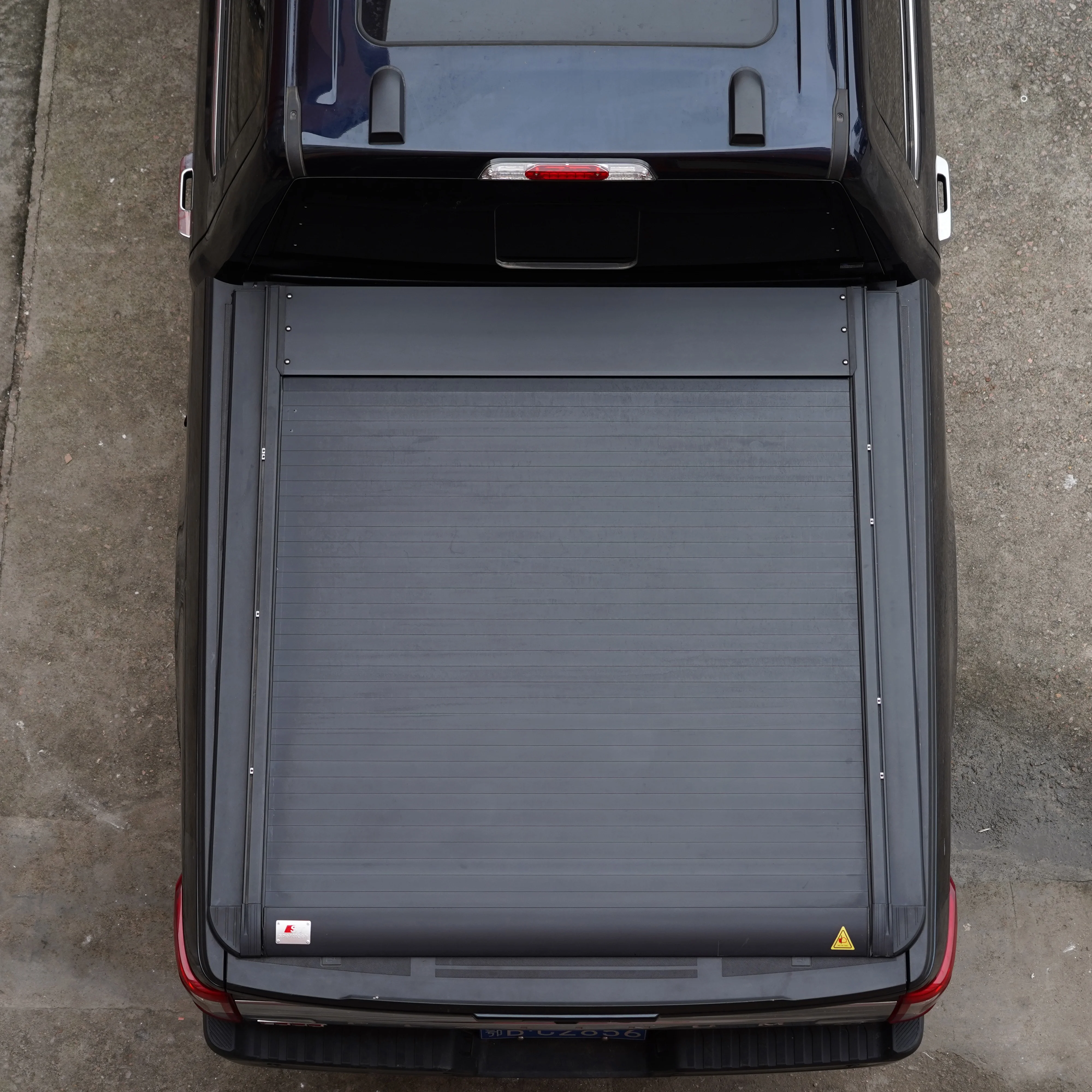 

Factory Hot Selling Off-road Accessories Roller Shutter Retractable Truck Bed Lid Tonneau Electric Pickup Cover Great Wall for G