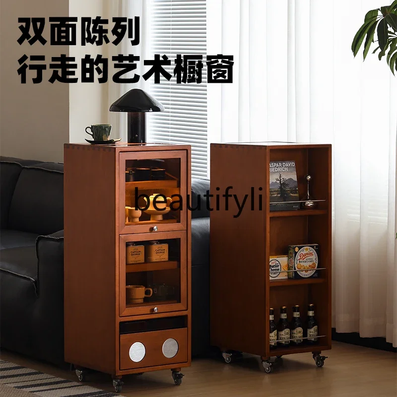 

x11The antique figure display in the solid wood storage side cabinet, the wine cabinet can move the living room storage cabinet