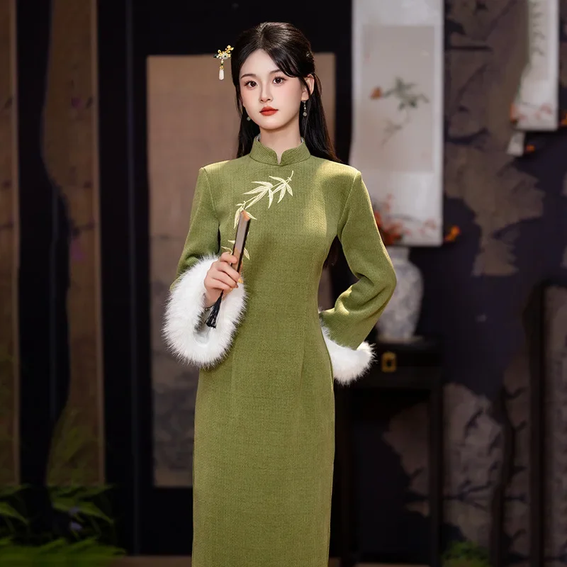 Bordado verde grueso invierno estilo chino largo modificado Cheongsam Retro de manga larga mujeres jóvenes vestido Qipao