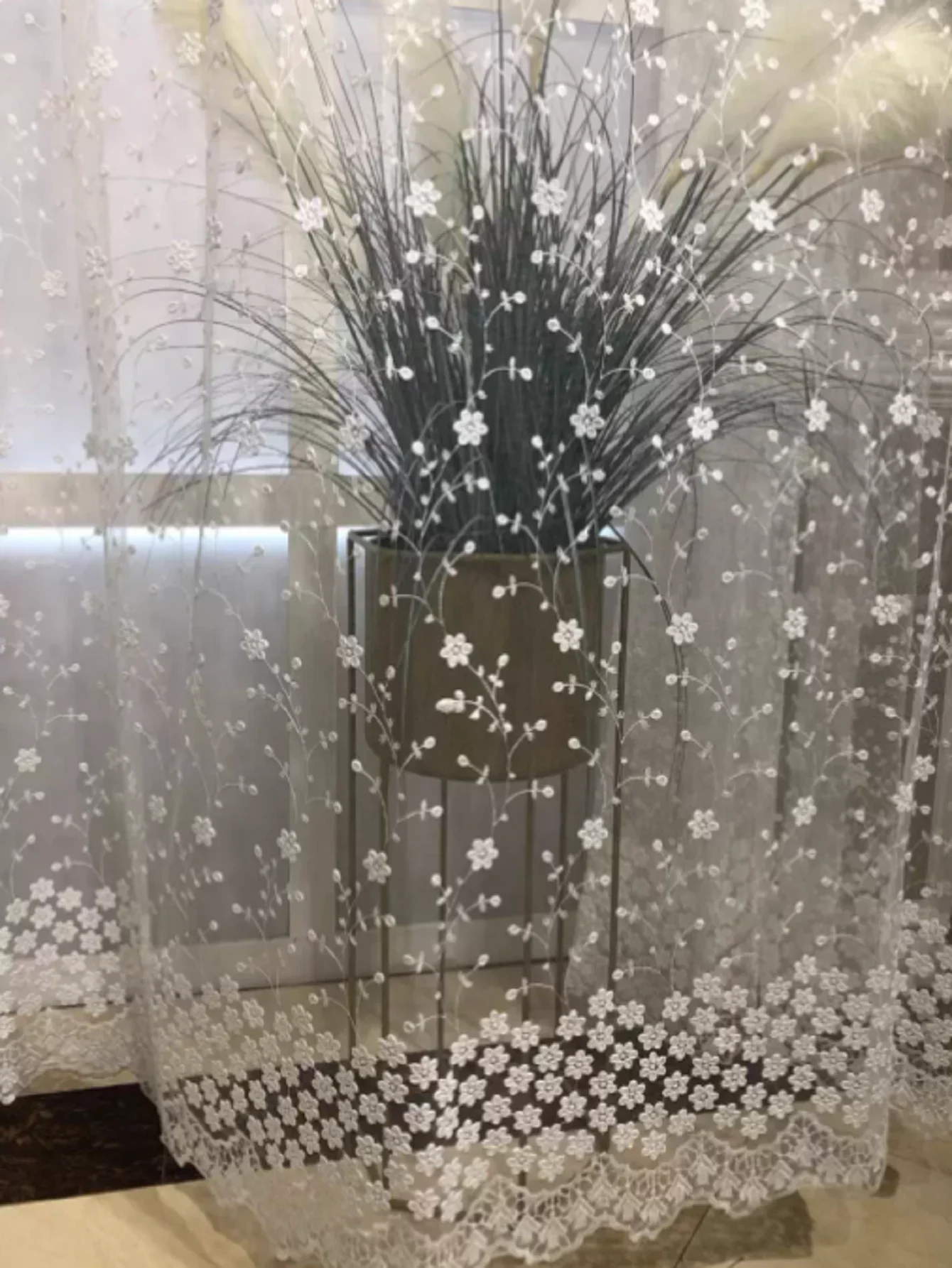 Modern Pastoral Style Small Floral Embroidery Diffused Flying Curtains Living Room Bedroom Balcony Blackout Curtains