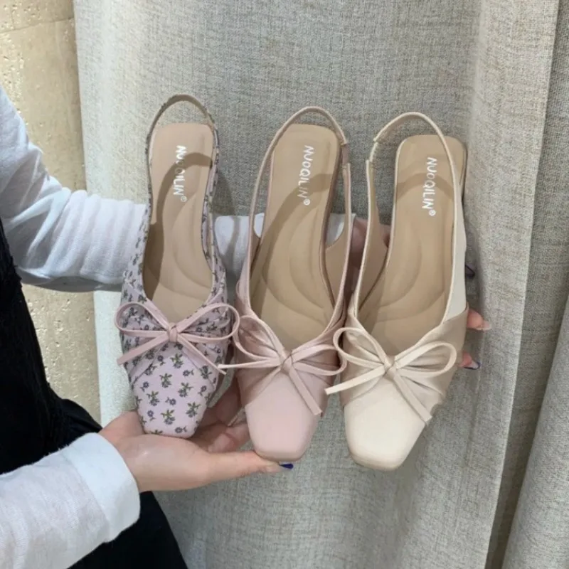 

French Style Small Fragrant Butterfly Bow Gentle Toe Cap Sandals for Women in 2026 Summer, Comfortable and Versatile Sandals