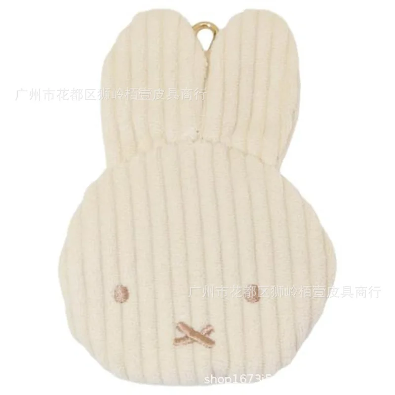 빨간색