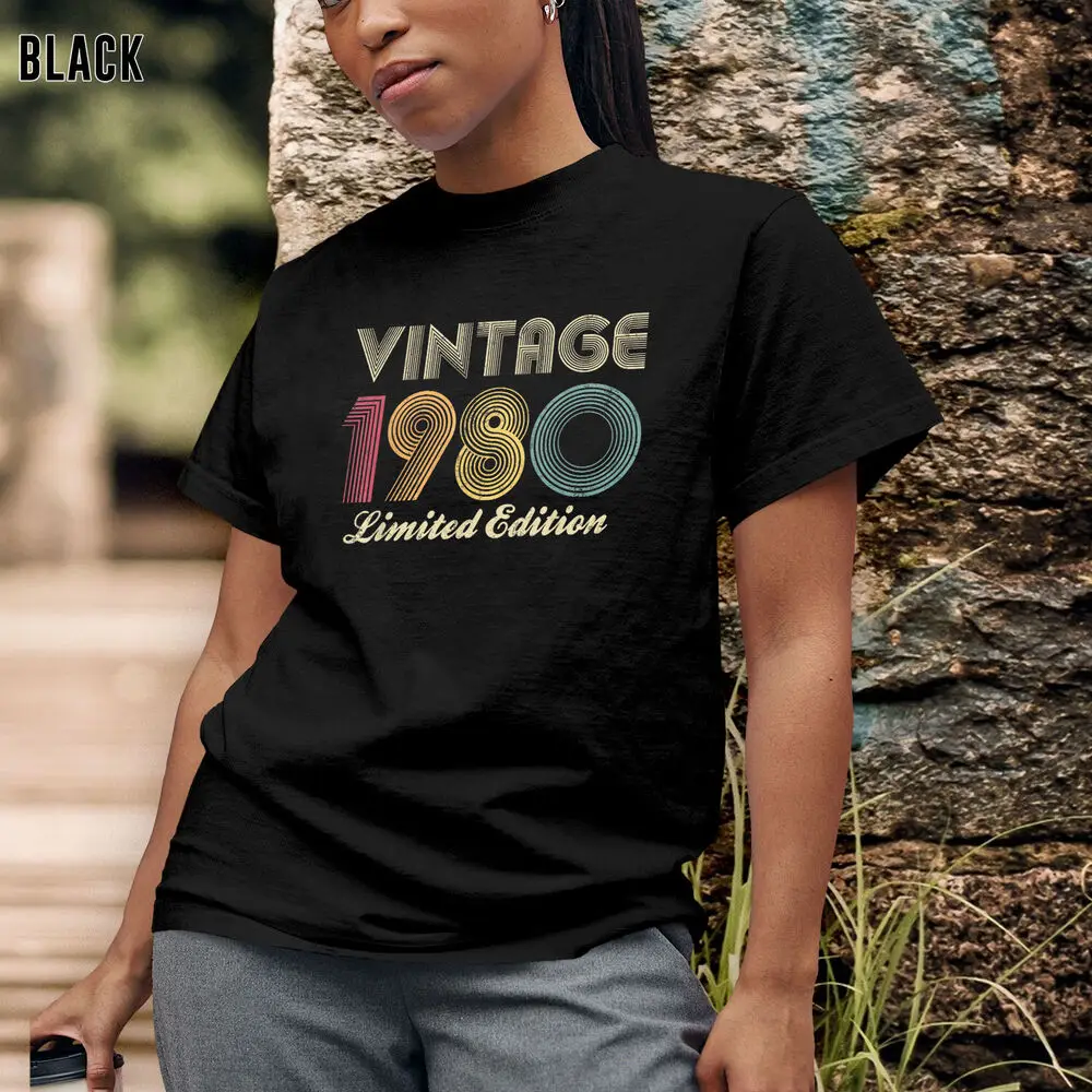 1980 44th Birthday Vintage Limited Edition 44 Years Old T-Shirt for Women Men