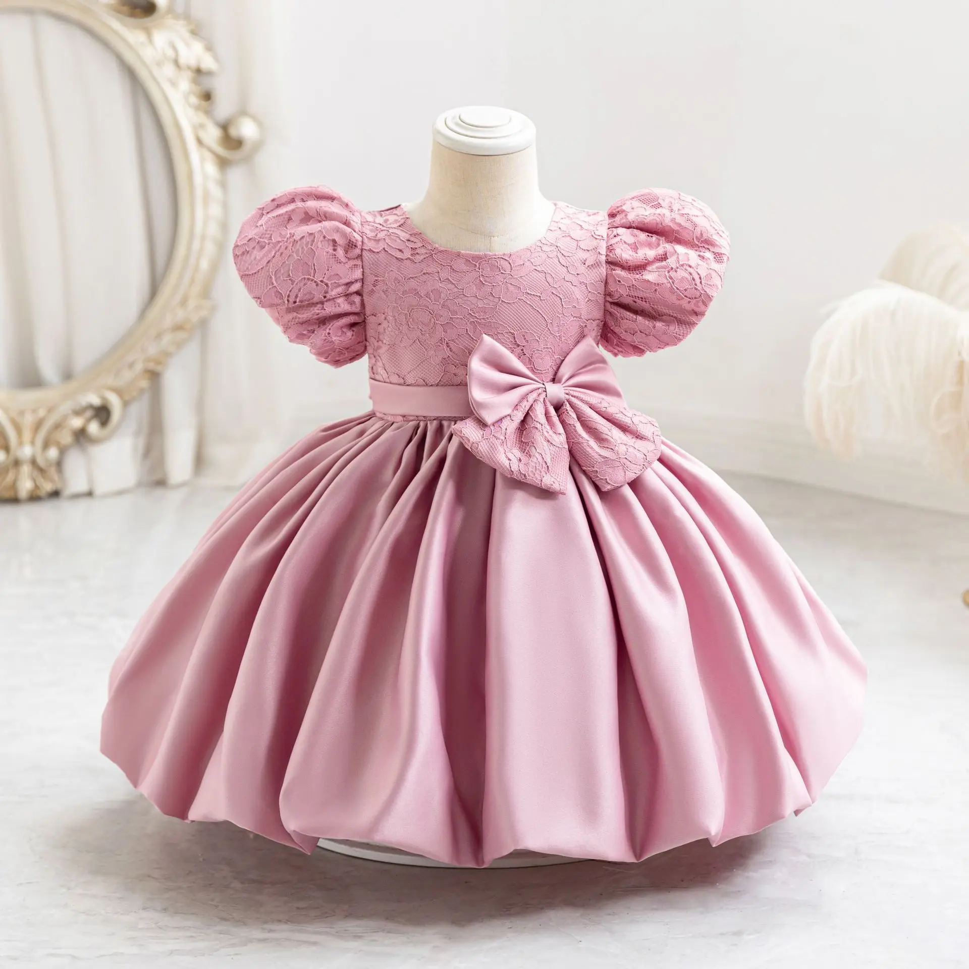 Baby Kleinkind Puff Ärmel appliziert Blumen mädchen Geburtstags feier Festzug Kleinkind Abendkleid tt103