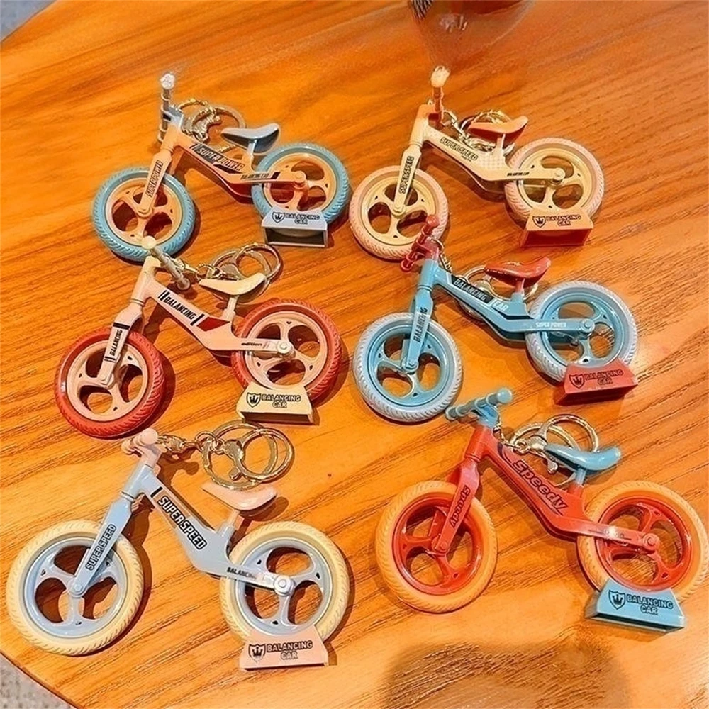 Creative Balancing Bicycle Keychain Mini Portable Mountain Bikeshaped Keyrings For Cycling Men Pendant Car Trinket Accessories