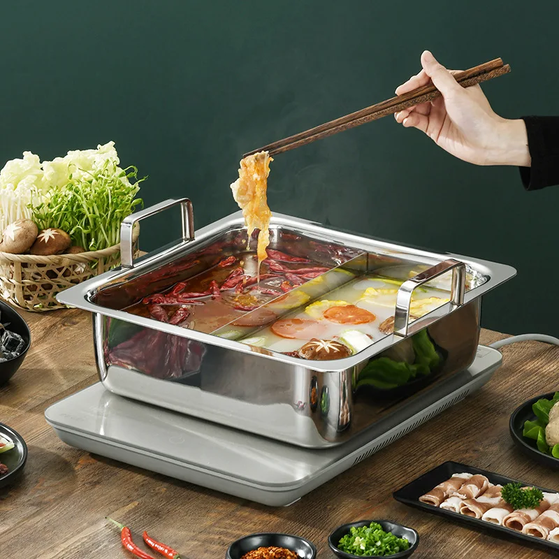 Stainless steel Yuanyang pot thickened square large-capacity hot pot pot merchants use induction cooker two-flavor pot.