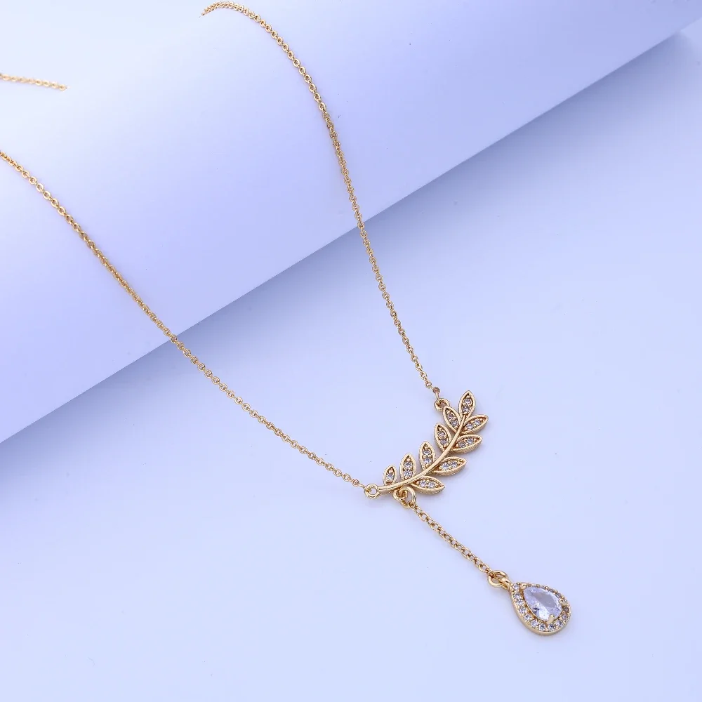 Collana di orecchie di grano con nappa di fascia alta da donna di età e catena di clavicole calda e sicura, design senso meteora, temperamento della moda Europa