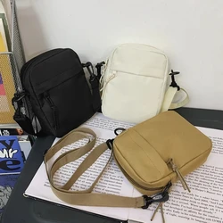 Messenger torby na ramię dla mężczyzn na co dzień płócienna mała torebka na ramię z zamkiem błyskawicznym prosta mała torba na ramię typu crossbody torba męska