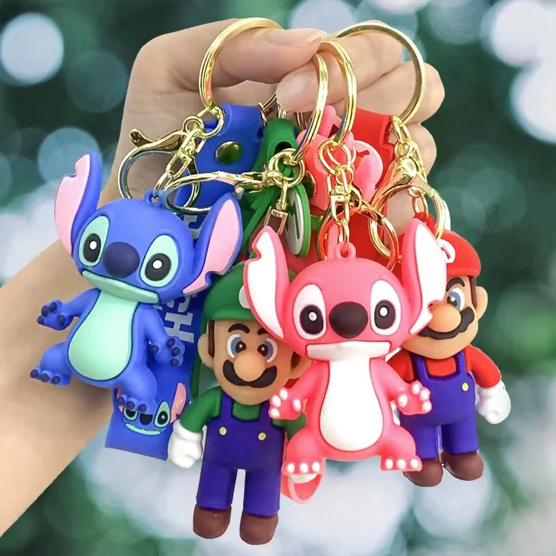 Disney Stitch Toys Brelok do kluczy Anime Figurka Stitch Breloczek do kluczy Sweet Pink Angel Breloki do kluczy Kobiety Brelok do kluczy