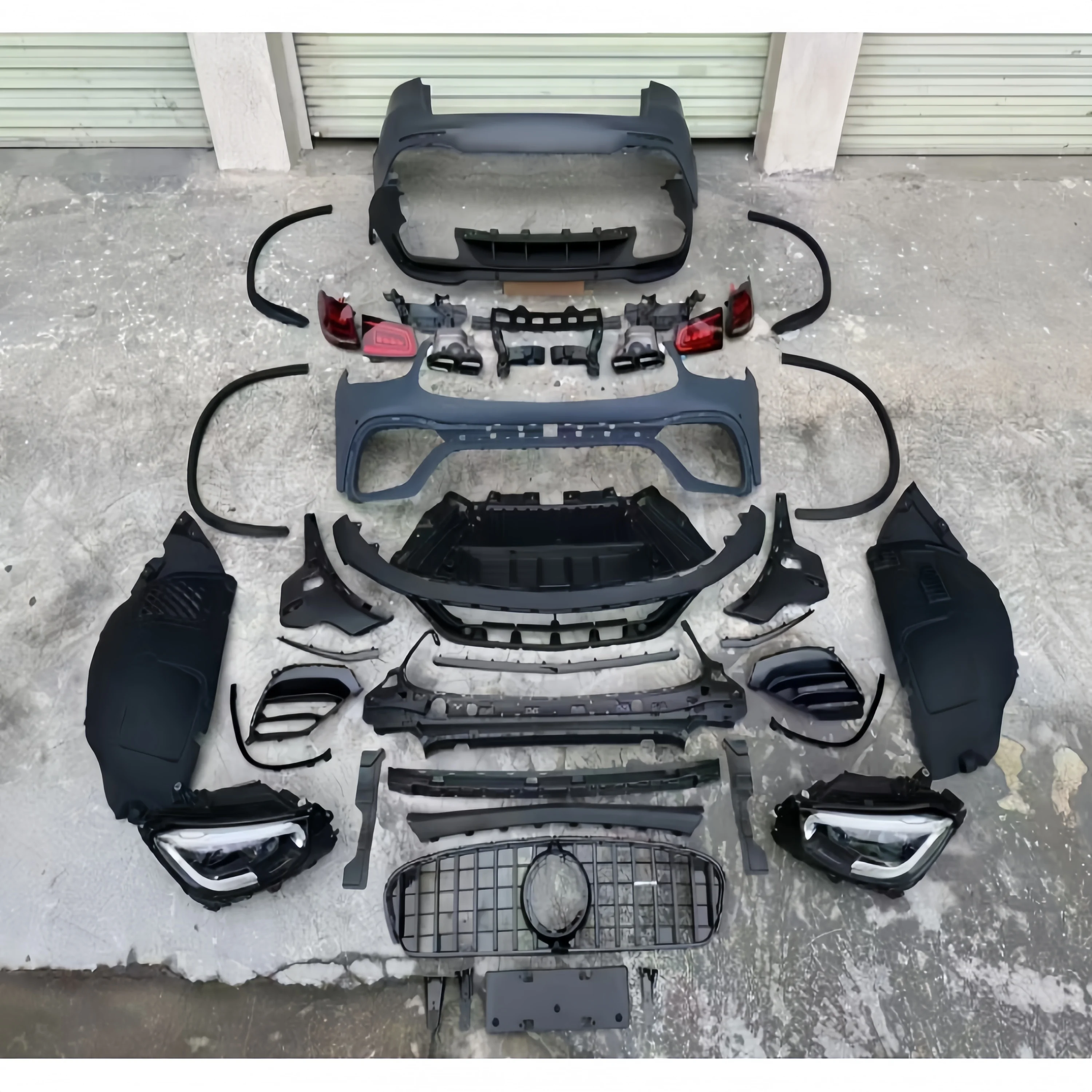 Car body kit for  GLC X253 2016-2019 to 2021 GLC63 front rear bumper with grille ,headlights taillamps,rear bumper